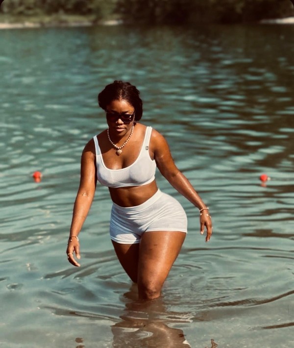 JAMAS DISFRUTASTE TAN RICO CON UNA BELLEZA