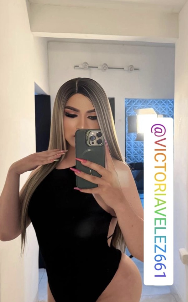 REAL TRANS CACHONDA GUARRA Y FIESTERA MENTE ABIERTA