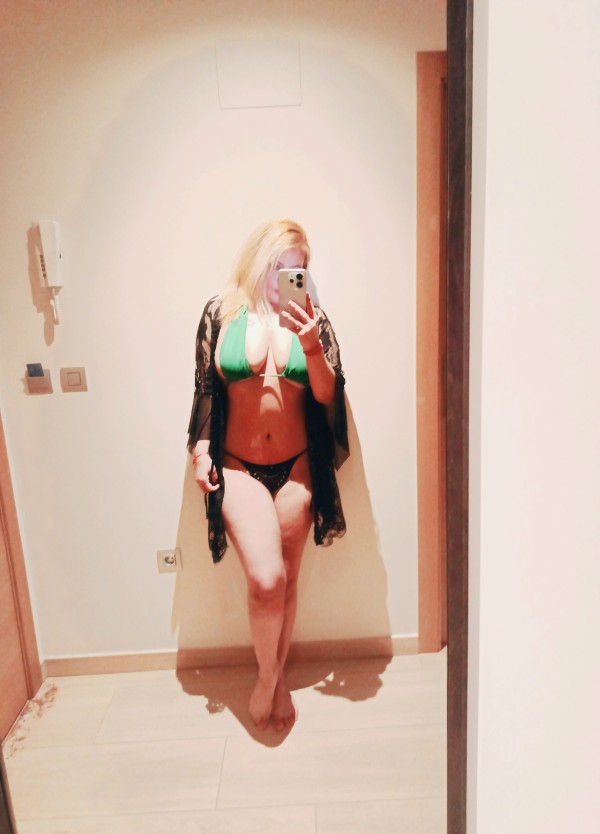 ARGENTINA EXPERTA EN GARGANTA PROFUNDA