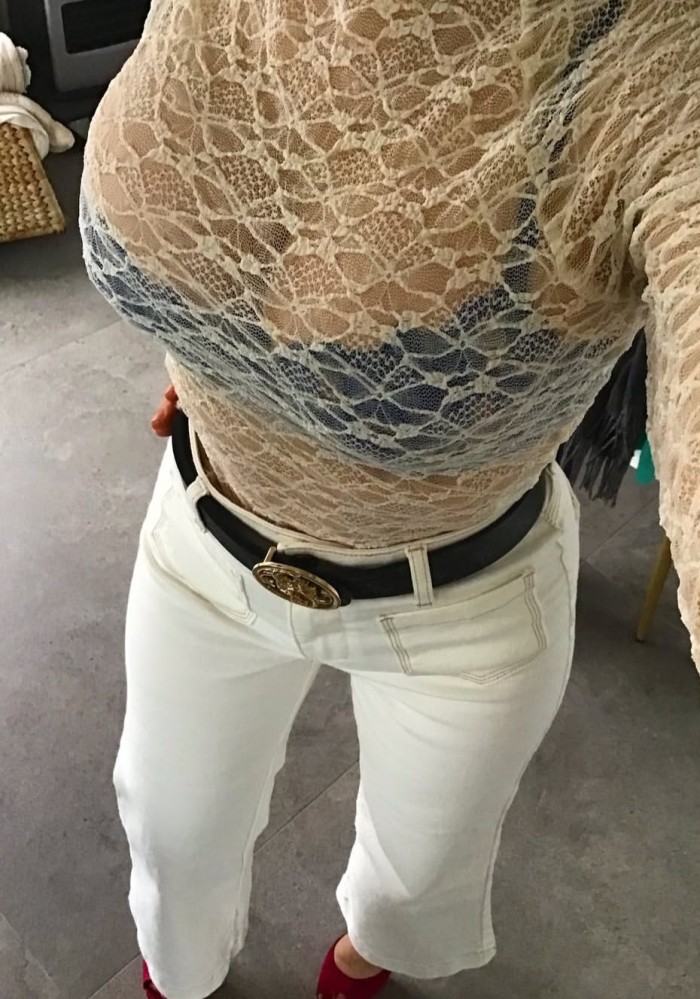 Masajista profesional erótico relajante