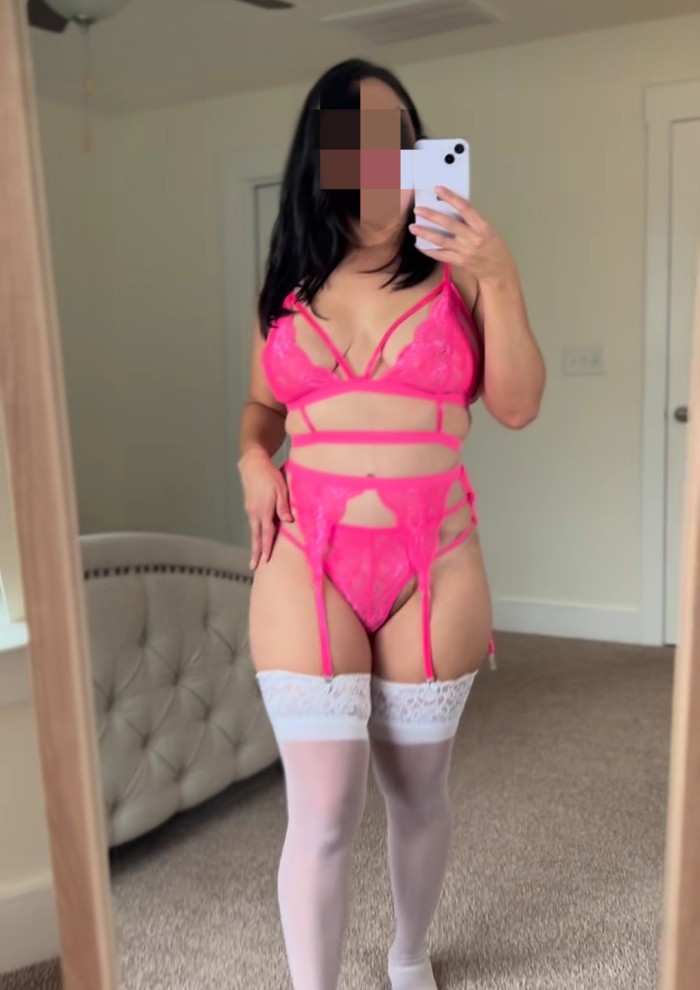 Besos con lengua francés natural hasta el final