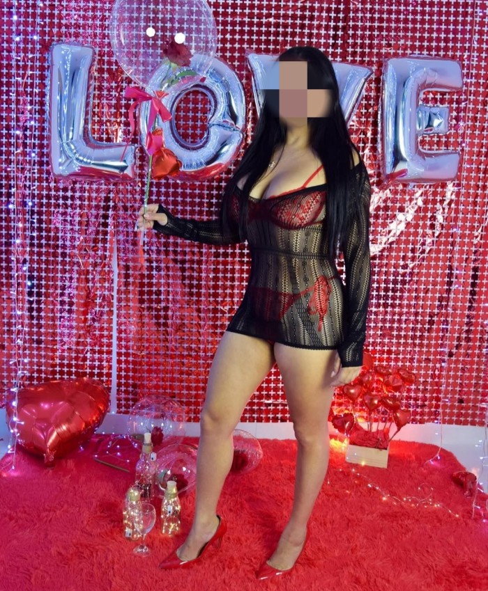 Fiestera independiente discreta salidas