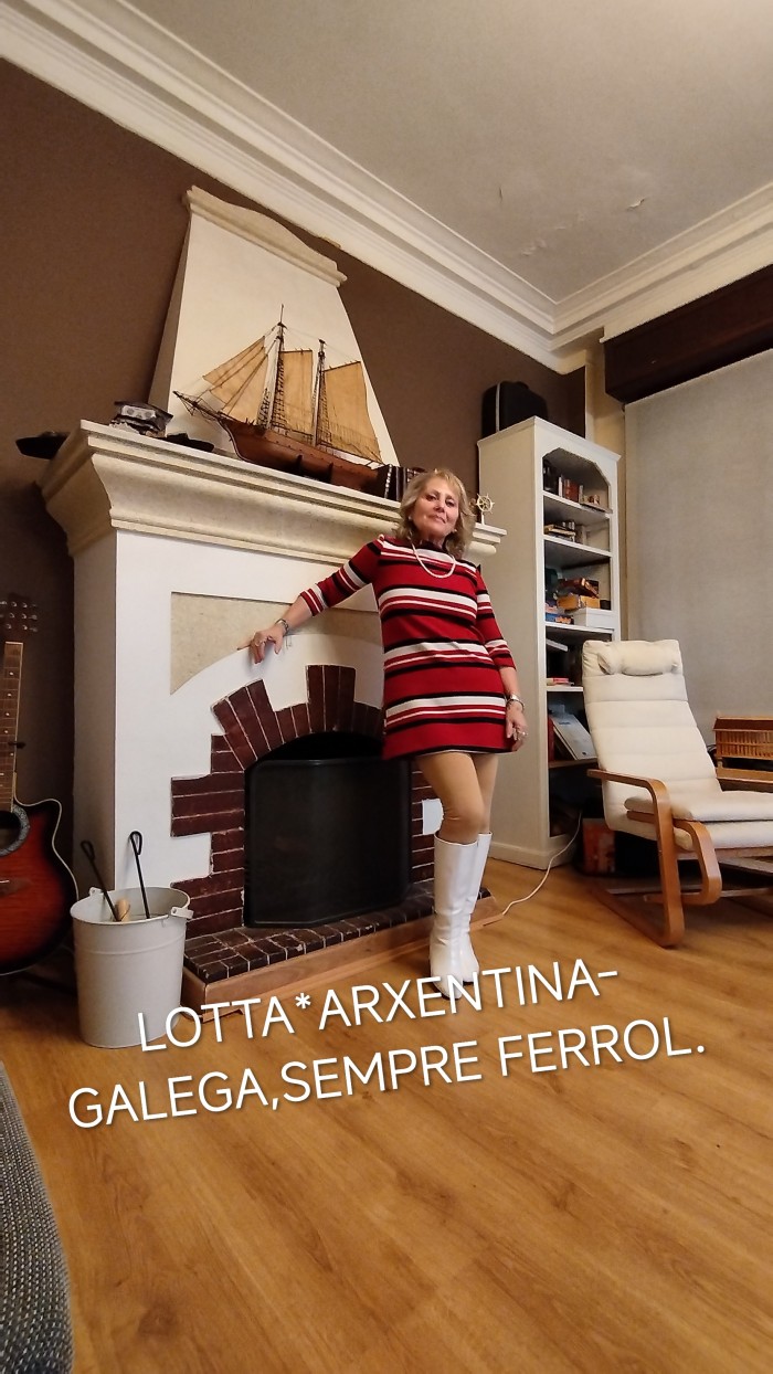 WHIP DE 60.MUJER SEXY Y COMPLETA