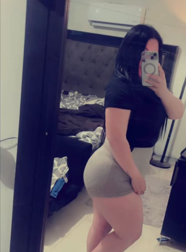 FIESTERA ENTREGADA DELICIOSA IMPLICADA LUJURIOSA