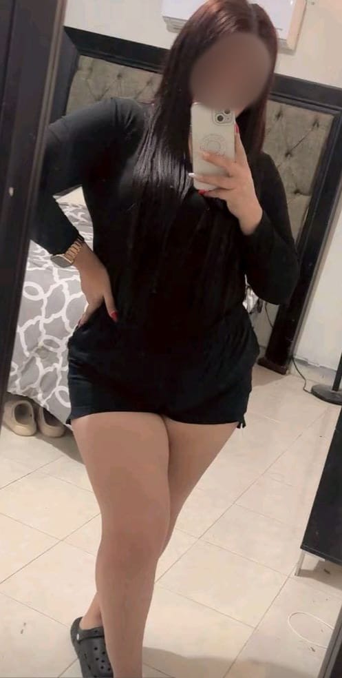 FIESTERA ENTREGADA DELICIOSA IMPLICADA LUJURIOSA