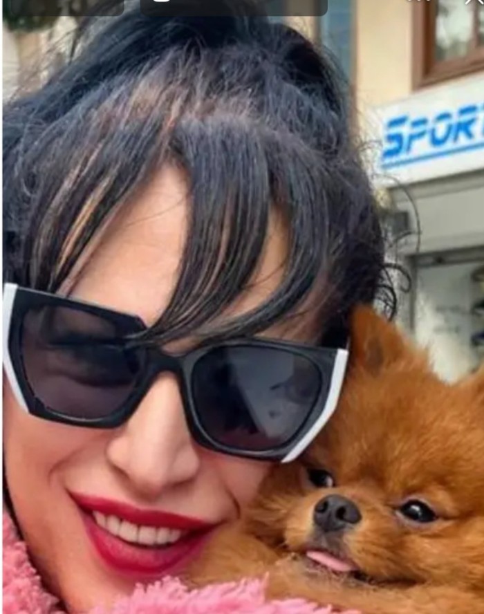 ESPAÑOLISIMA TRANS..GUAPISIMA SEVILLANA