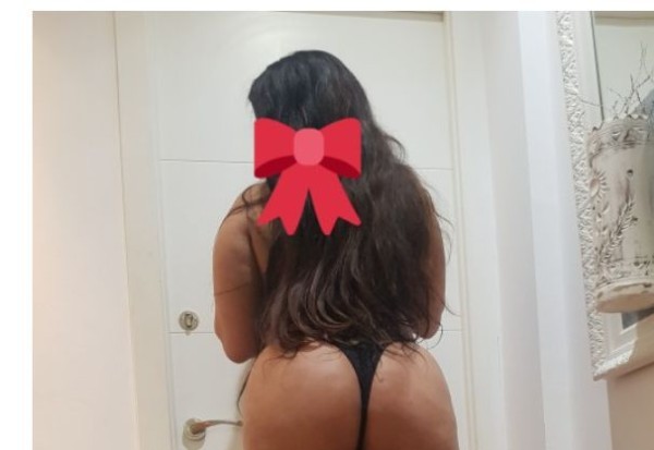 Morena Cariñosa y Educada