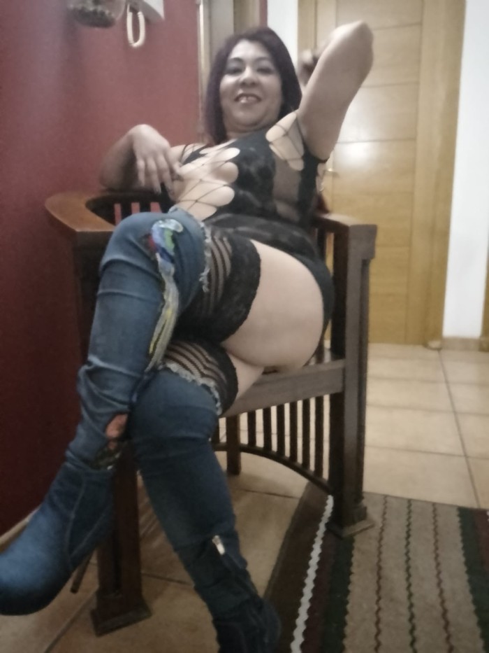 TATI CON GANAS DE FIESTA Y PASARLA RICO