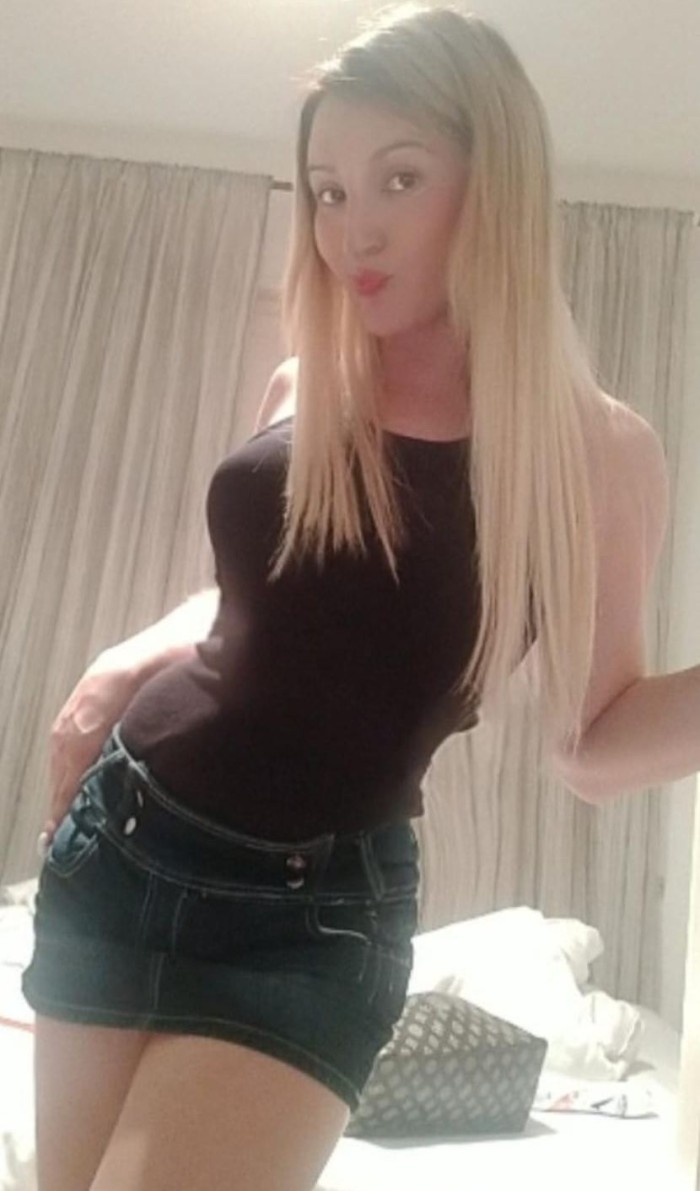 Joven trans rubia, femenina y morbosa LA MEJOR!