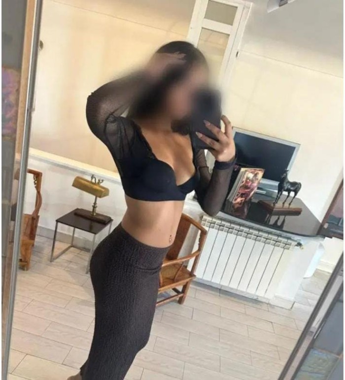 EN PONFERRADA DIOSA SENSUAL Y ATREVIDA