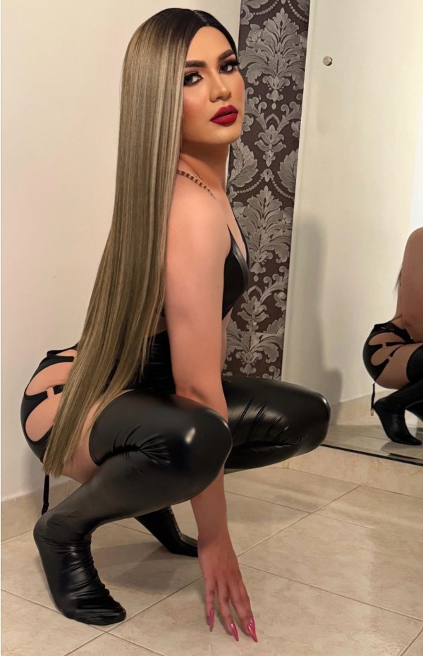 FIESTERA VICIOSA SEXOSA SIN LÍMITES Y COMPLACIENTE SIN ENGAÑOS