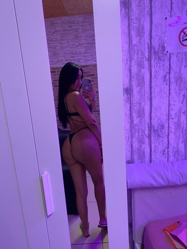 SEXY Y MORBOSA, TE HARÉ CORRER MUY RICO. ¡ANÍMATE!