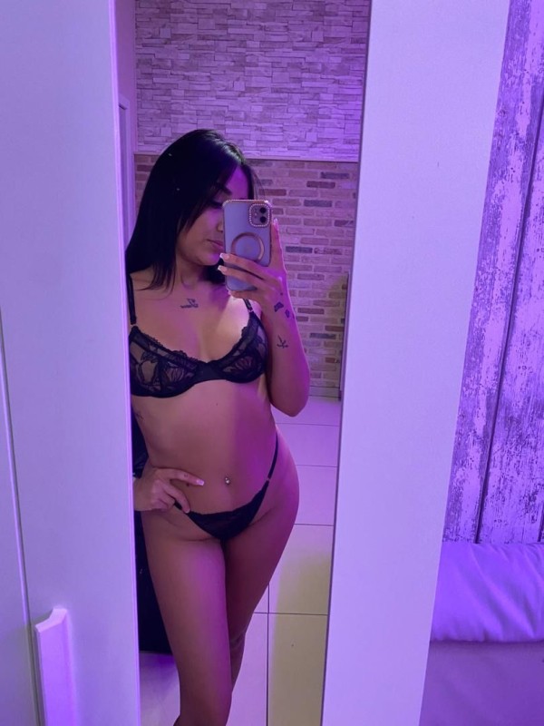 SEXY Y MORBOSA, TE HARÉ CORRER MUY RICO. ¡ANÍMATE!