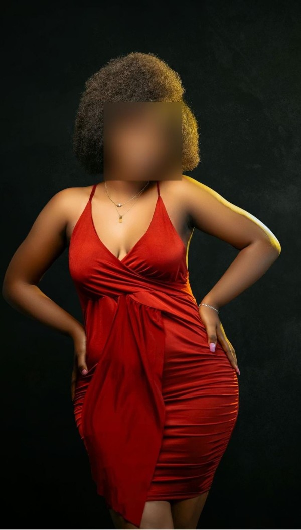 Casa Angela 4 chicas hermosas y muy complaciente