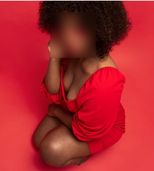 Casa Angela 4 chicas hermosas y muy complaciente