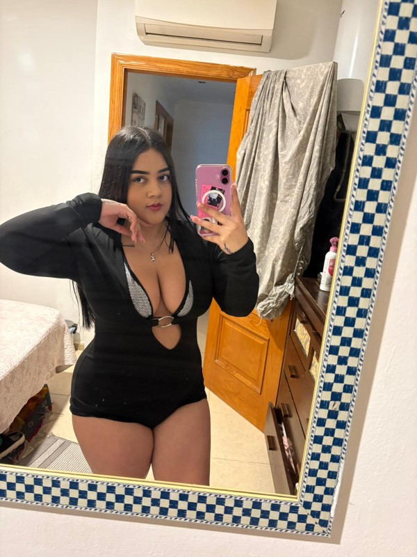 Antonela niña de 18 años