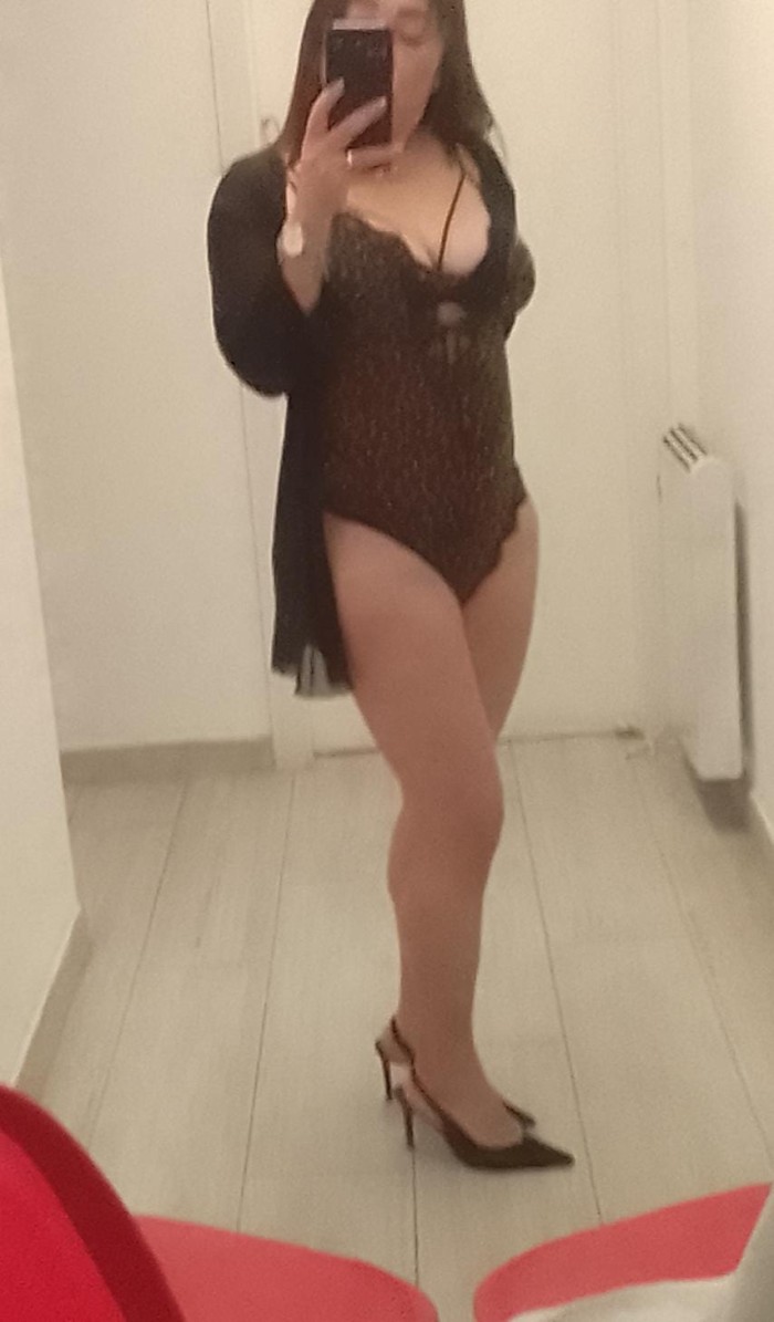 EN VIC SEXO FIESTA A TOPE LUJURIA ARDIENTE