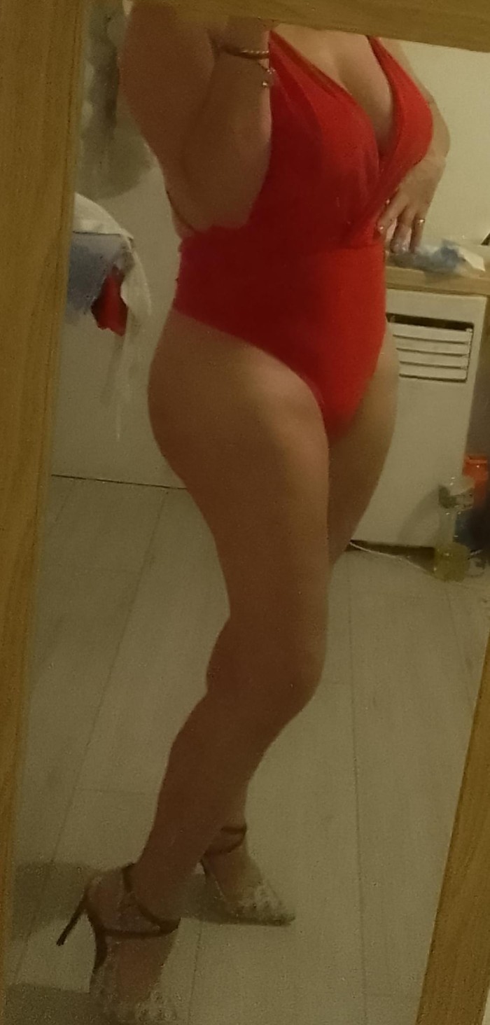 EN VIC SEXO FIESTA A TOPE LUJURIA ARDIENTE