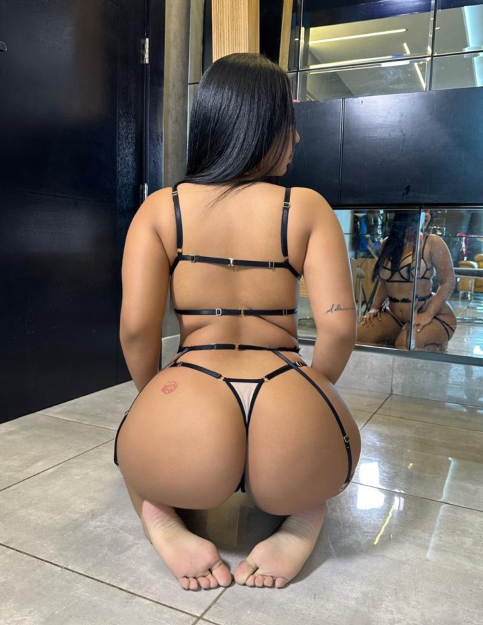 disfruto compartiendo fantasías y placer amor