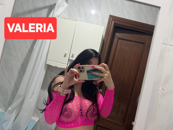 VALERIA, JOVENCITA CON GANAS DE FIESTA…