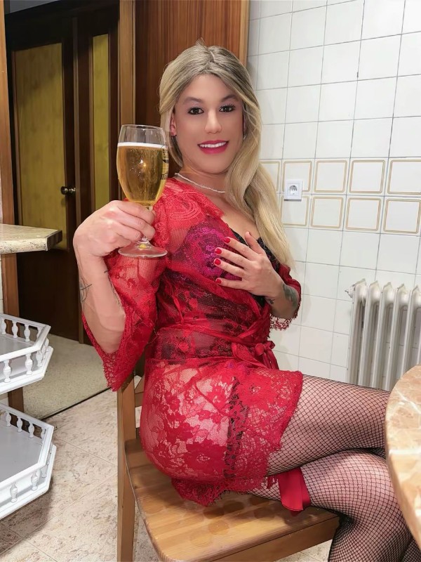 Novedad trans traviesa en Santander Novedad. Ven y disfrutamosmos