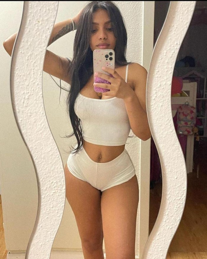 LILY  JOVEN DOMINICANA CACHONDA Y CALIENTE  641479808