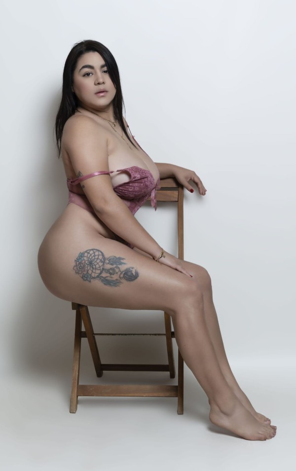 TE DARE LA MEJOR CITA DE TU VIDA EN ALMERIA VIP24H