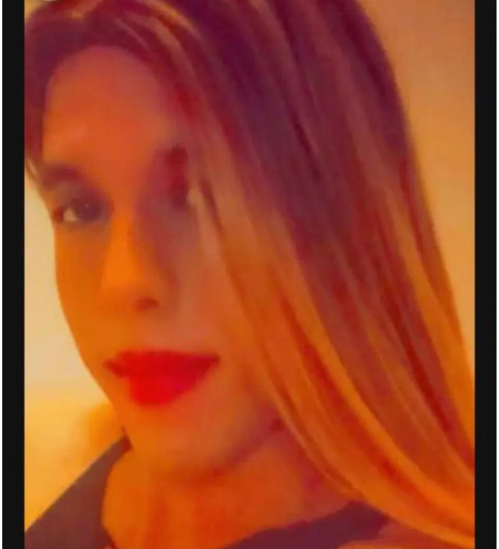 CHICA TRANS rubia 23 años rubia alta guapa morbosa