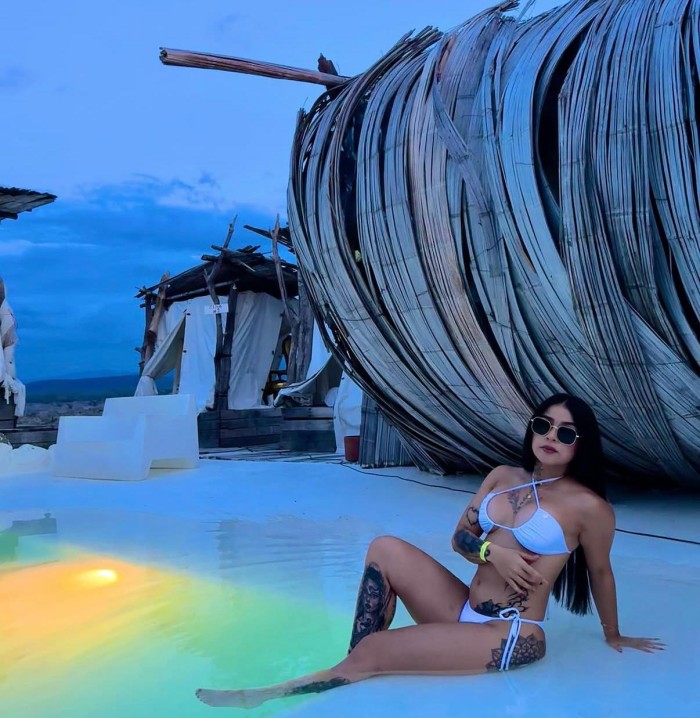 Colombiana de lujo, nueva, explosiva y sin límites