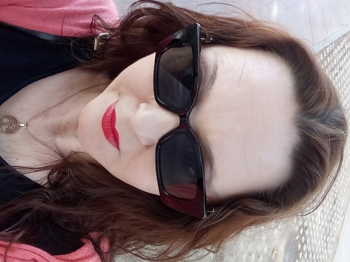 MAS GUAPA POR SALOU