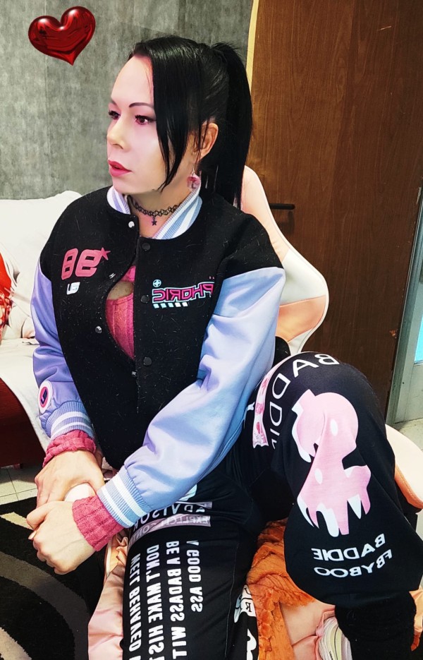 La chica que conoce el punto G del los hombres solo Quin lo tiene lo sabe.