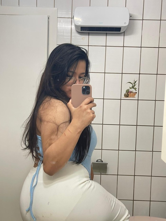 Escort vip teen jovencita en Figueres