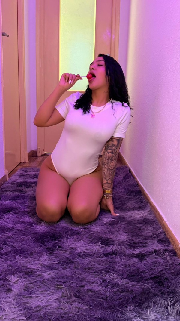 Niñata Carita y cuerpito teen