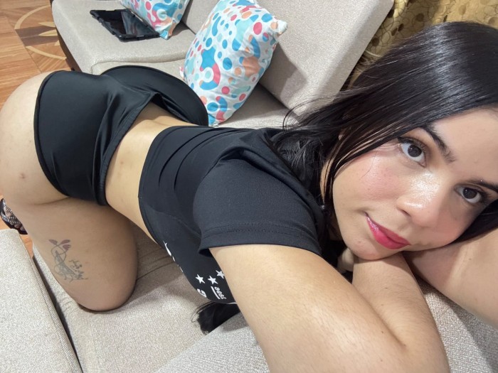 CULONA encantadora latina 100% REAL