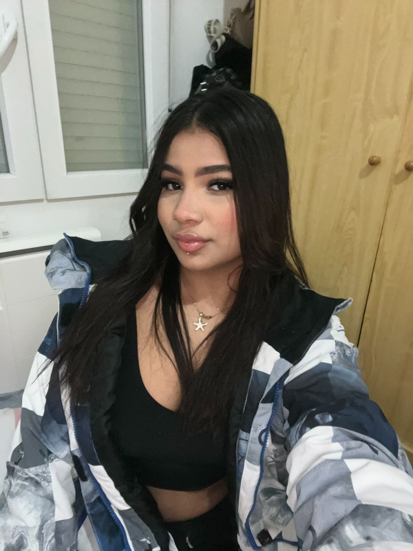NICOLE VENEZOLANA EXCLUSIVA UNIVERSITARIA