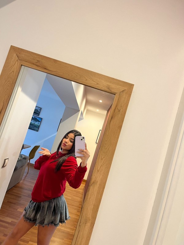 NICOLE VENEZOLANA EXCLUSIVA UNIVERSITARIA