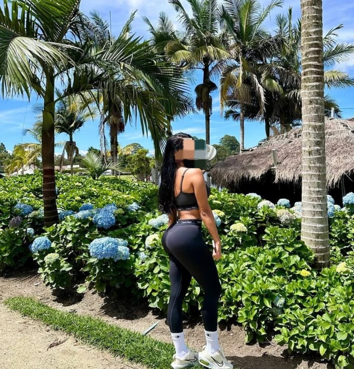 Impresionante escort vip de lujo muy guapa