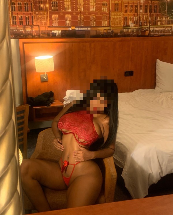 Morena Venezolana de Lujo en Málaga centro