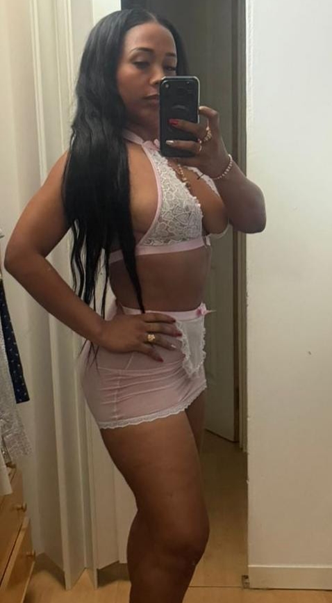 Soy fuente de todo placer y tu único deseo…