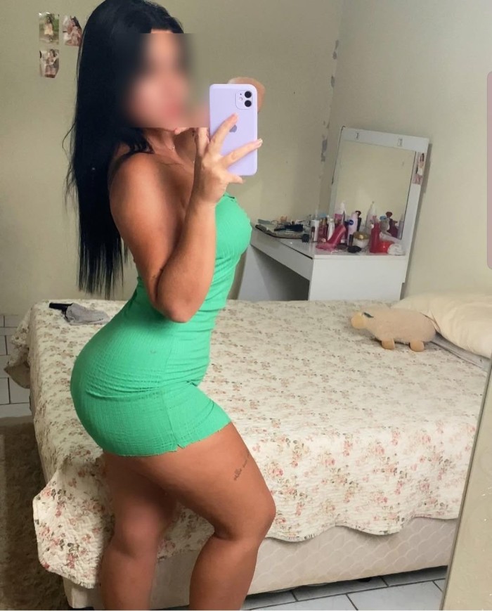 Con mi lengua y muy despacito t voy despertando tus zonas erógenas.Novedad!