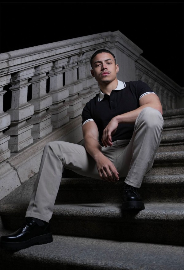 CHICO COMPAÑIA PERFECTA SI ERES CURIOSO PLACER 24H