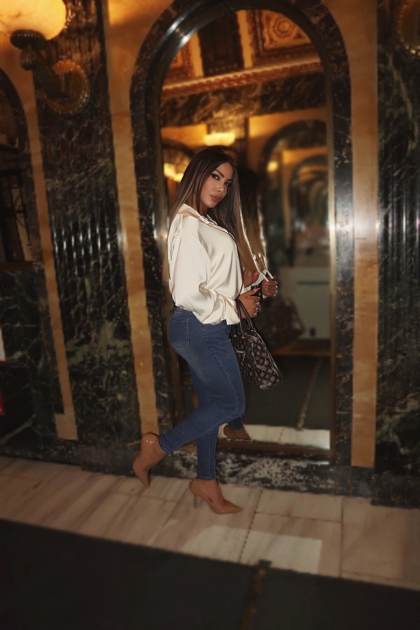 Lo Que No Te Dan En Casa Te Lo Doy Yo Baby FIESTA