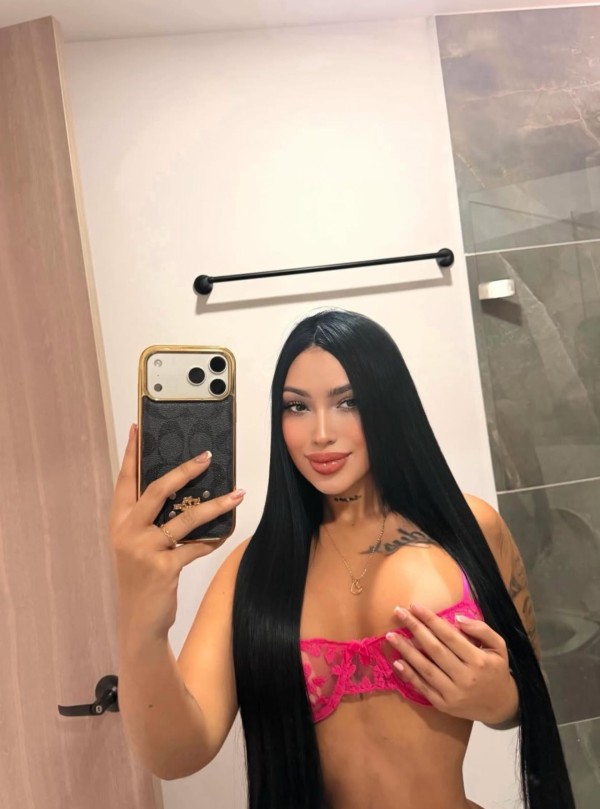 NUEVA EN TU CIUDAD!! Juliana FIESTERA DESCOMPLICADA DOMINA