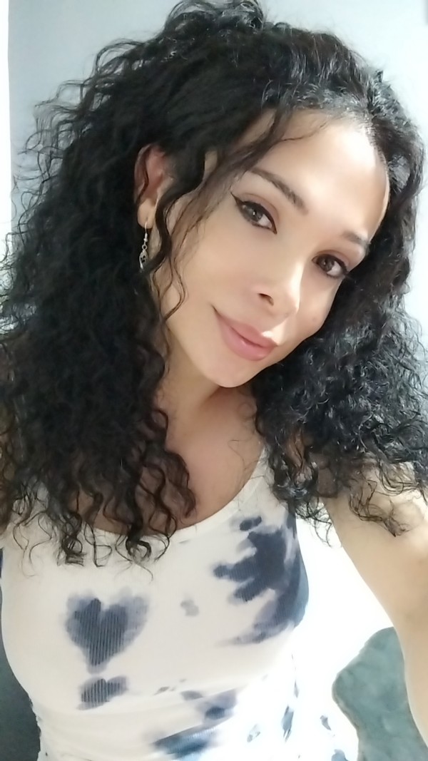 Horario de trabajo de las 9 a las 20h los espero con muchas gaas mmmmm