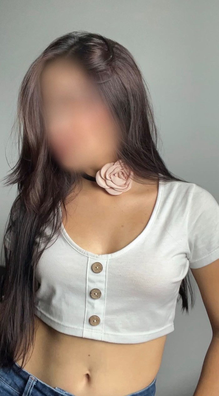 NOVEDAD FIESTERA Y CALIENTE