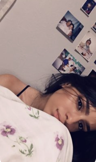 Muñequita guapísima con ganas de un buen meneo.