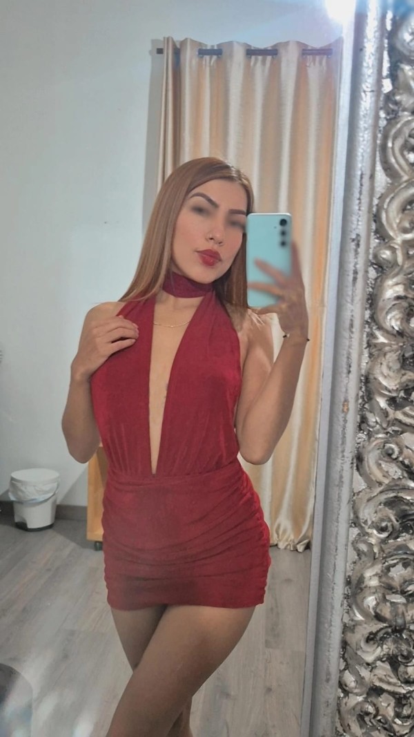 FRANCES A PELO! 24 HORAS CAMILA LA MEJOR DE VLC