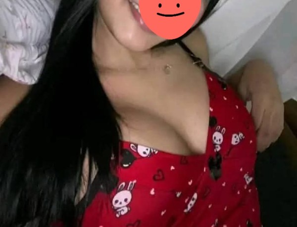 Masajista española jovencita