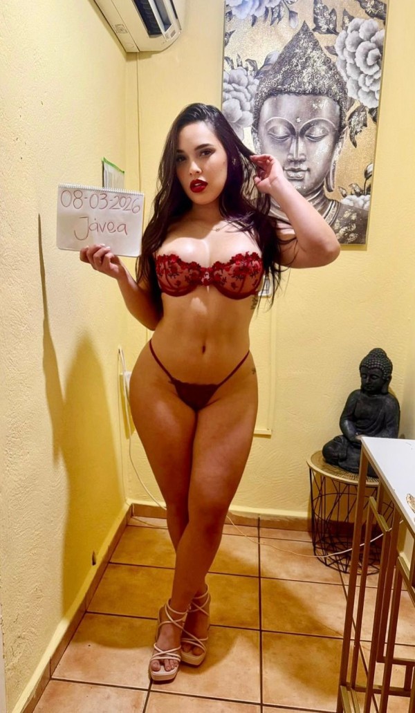 JOVENES AMIGAS FIESTERAS 24 HORAS JAVEA