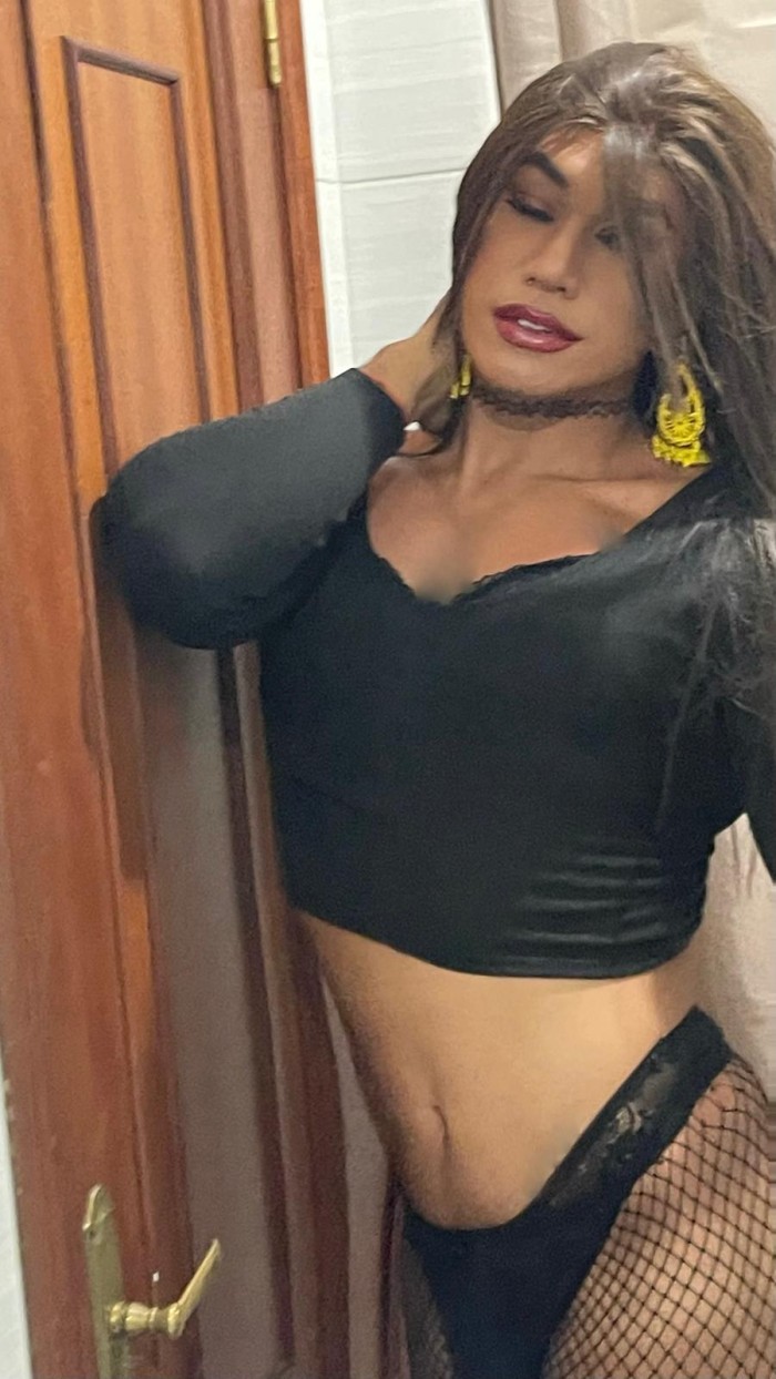 NOVEDAD CATALINA LATINA EXTROVERTIDA Y CAÑRA